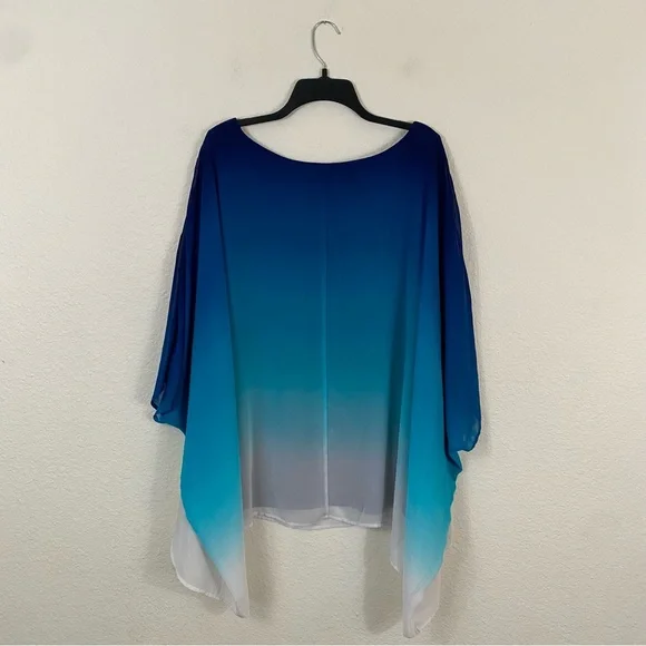 Lane Bryant sz:26/28 Ombré Blues to White Poncho Blouse Relaxed Fit Top - Picture 10 of 11